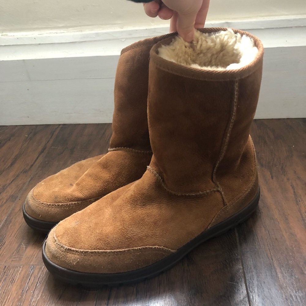 Ultra short UGG boot